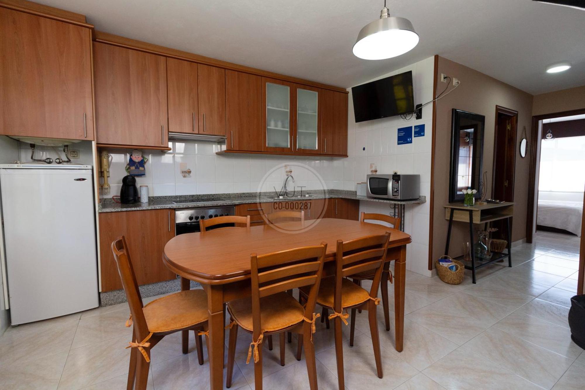 Apartamento Costero Ubicado En Sardineiro Estorde Bagian luar foto